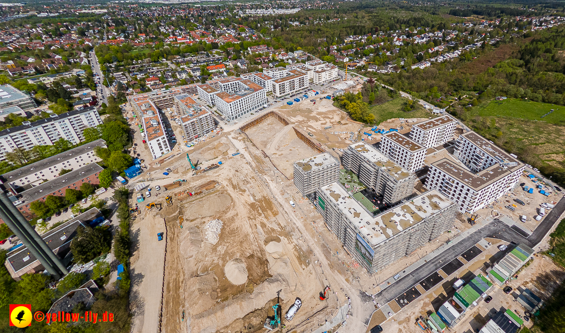 04.05.2023 - Luftbilder vom Alexisqaurtier und Pandion Verde in Neuperlach